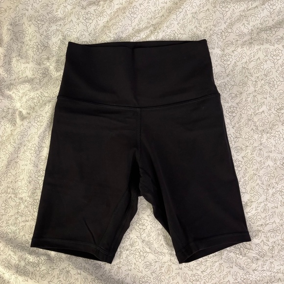 lululemon Align™ High-Rise Short 8" - Picture 1 of 3